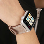 Pour Apple Watch Ultra 49 mm et Watch Ultra 2 49 mm / Series 10 46 mm / 9 et 8 et 7 45 mm / SE 3 et SE 2 et 6 et SE et 5 et 4 44 mm / 3 et 2 et 1 42 mm Bracelet de montre en cuir véritable de style frais, 42 mm