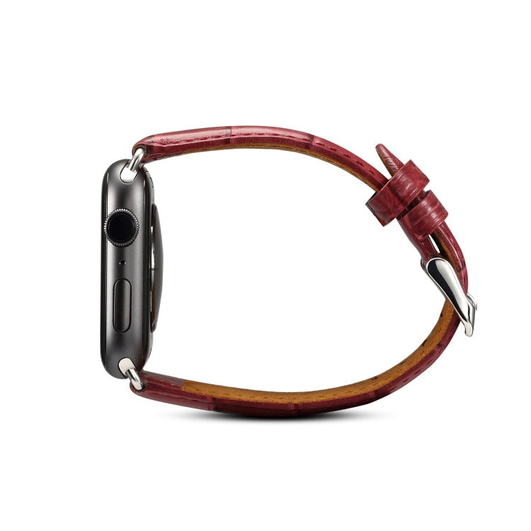Bracelet de montre en cuir de vachette grain crocodile Denior pour Apple Watch Ultra 49 mm et Ultra 2 49 mm / Series 10 46 mm / 9, 8 et 7 45 mm / SE 3, SE 2, 6, SE 5 et 4 44 mm / 3, 2 et 1 42 mm