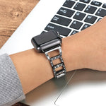 Bracelet de montre en acier inoxydable à motif diamant coloré pour Apple Watch Series 10 42 mm / 9, 8 et 7 41 mm / SE 3, SE 2, 6, SE 5 et 4 40 mm / 3, 2 et 1 38 mm