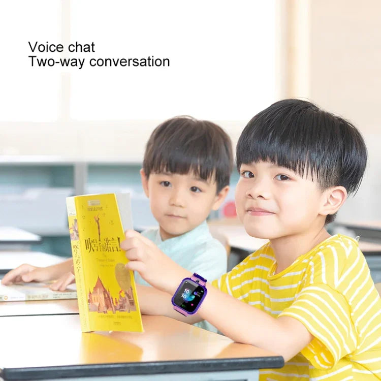 Montre connectée Q12B pour enfants avec écran couleur de 1,44 pouce, géolocalisation LBS, numérotation bidirectionnelle, premiers secours en un clic, surveillance vocale et application Setracker.