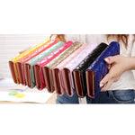 Portefeuille long pliable en cuir PU avec texture argyle à couronne métallique, design 3 plis, porte-monnaie pour femmes