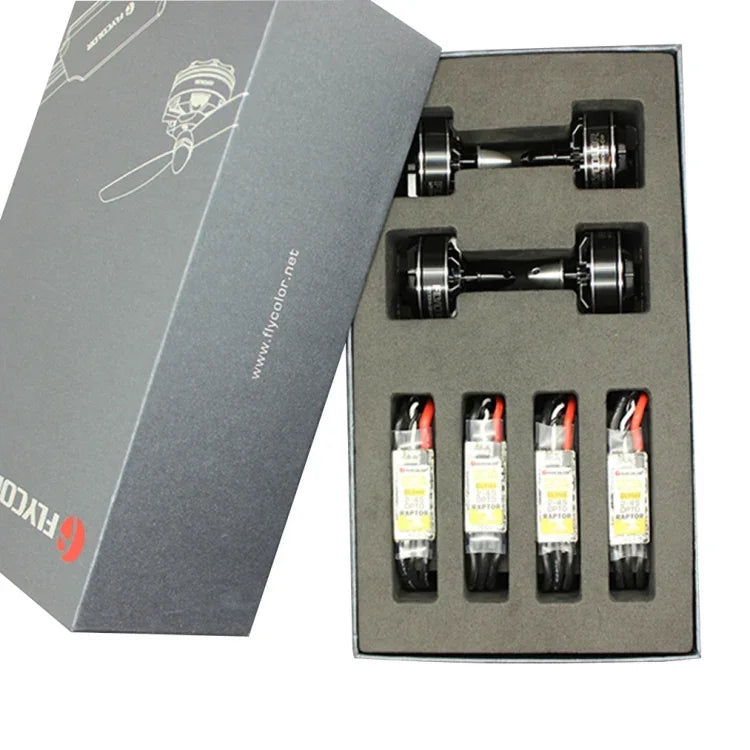 Kit de motorisation Flycolor Raptor Series, comprenant 4 variateurs de vitesse 20 A, 4 moteurs 2300 KV et 4 hélices 5045 (2300 KV).