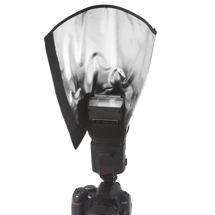 Réflecteur universel pliable pour lampe torche