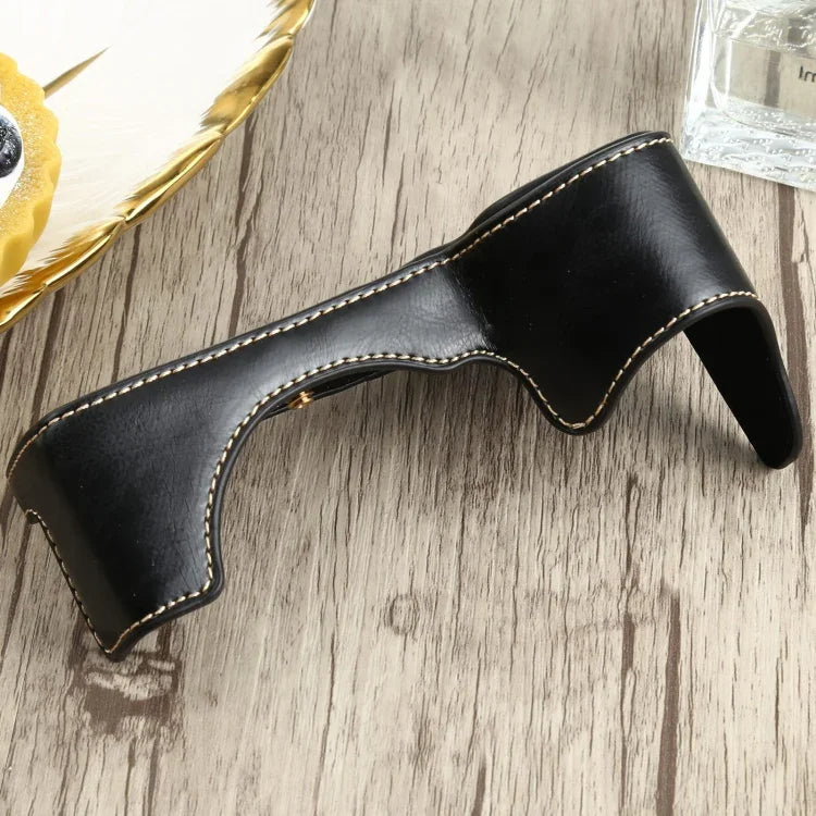 Étui demi-boîtier en cuir PU avec filetage 1/4 pouce pour appareil photo Sony ILCE-7RM4 / A7RM4 / A7R IV, pour Sony ILCE-7RM4