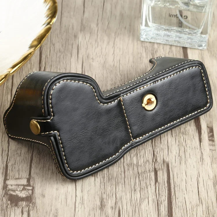 Étui demi-boîtier en cuir PU avec filetage 1/4 pouce pour appareil photo Sony ILCE-7RM4 / A7RM4 / A7R IV, pour Sony ILCE-7RM4