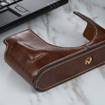 Étui demi-boîtier en cuir PU avec filetage 1/4 pouce pour Leica Q2