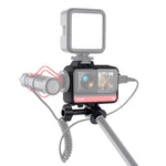 Boîtier de protection en plastique avec support pour Insta360 One R, adaptateur pour trépied, vis longue et griffe porte-accessoires.
