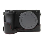 Étui demi-dos en cuir PU avec filetage 1/4 pouce pour appareil photo Sony ILCE-A6500 / A6500