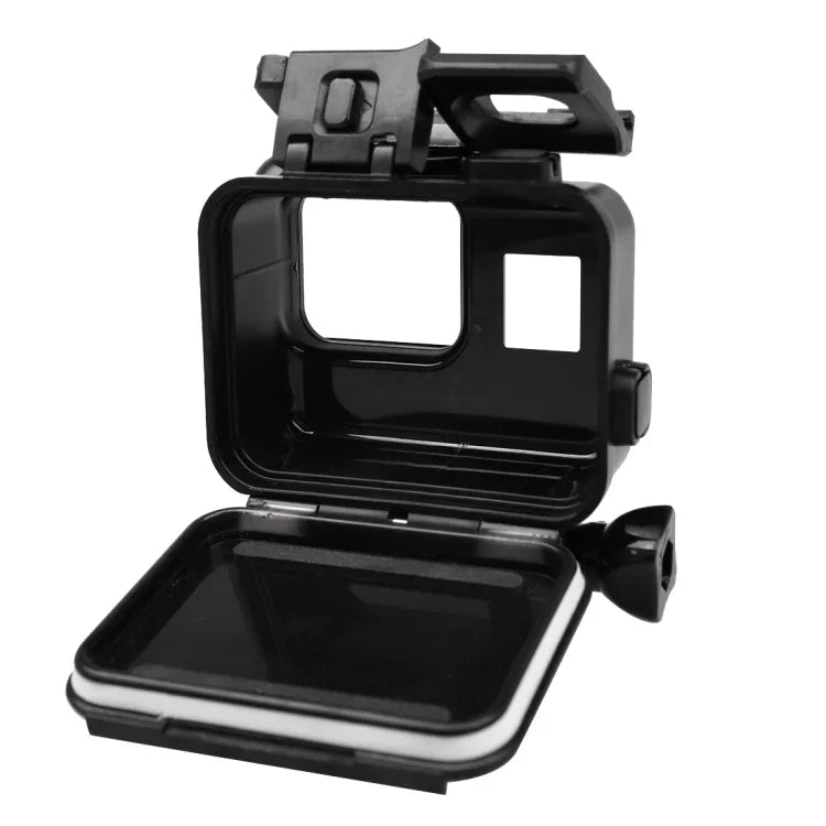 Boîtier 2 en 1 pour GoPro HERO5 : coque arrière tactile + boîtier étanche 45 m (installation sans démontage de l’objectif), avec fixation à boucle et vis de serrage.