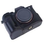 Étui demi-boîtier en cuir PU avec filetage 1/4 pouce pour Sony A7 IV