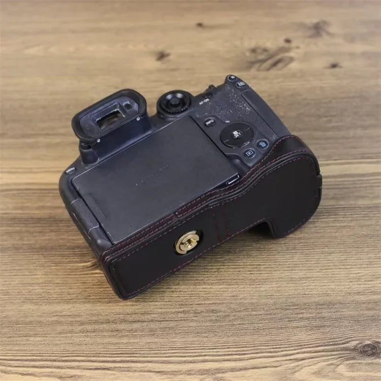 Étui demi-cuir PU pour appareil photo Canon EOS R7, filetage 1/4 pouce.