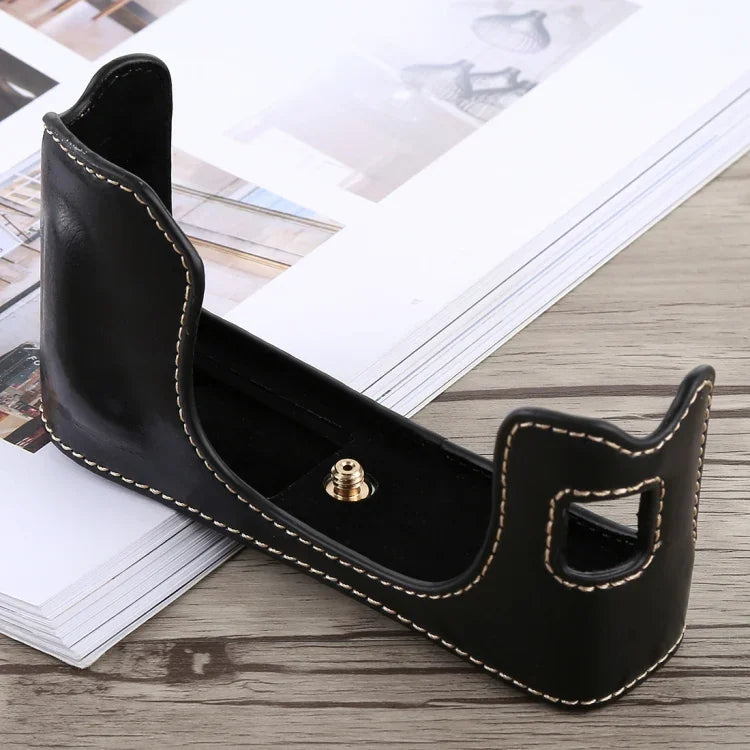 Étui demi-dos en cuir PU avec filetage 1/4 pouce pour appareil photo FUJIFILM X100F