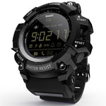 Montre connectée Lokmat MK16 avec écran LCD, étanche jusqu'à 50 m, notifications, déclencheur photo à distance et suivi des mouvements.