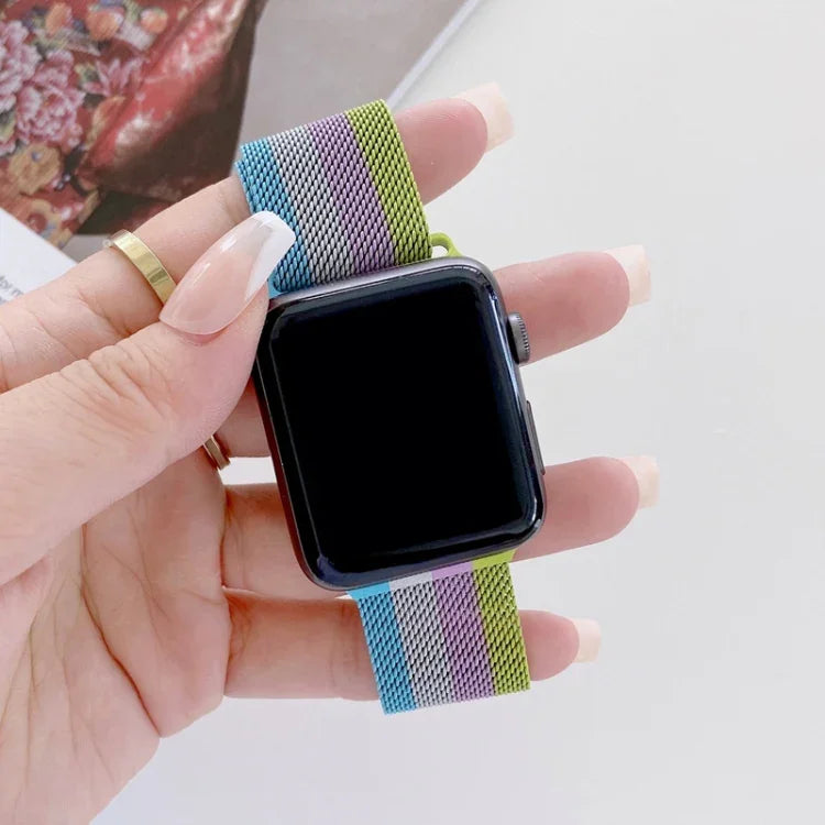 Bracelet de montre de remplacement milanais à quatre couleurs, pour Apple Watch Series 7 41mm / & 6 & SE & 5 & 4 40mm, pour Apple Watch Series 7 45mm / & 6 & SE & 5 & 4 44mm