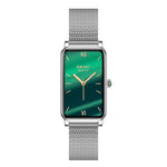 Montre connectée ZX19 pour femme, écran HD 1,45 pouce, Bluetooth 5.0, étanche IP68, avec suivi du sommeil, rappel du cycle menstruel, fréquence cardiaque et saturation en oxygène. Bracelet en acier.