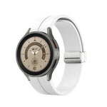 Bracelet de montre en silicone avec boucle déployante en argent, pour Samsung Galaxy Watch5 40 et 44mm / Pro 45mm