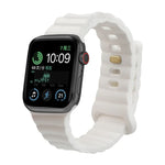 Bracelet de montre en silicone avec boucle inversée, pour Apple Watch Ultra 49mm / Series 8&7 45mm / SE 2&6&SE&5&4 44mm / 3&2&1 42mm, pour Apple Watch Series 8&7 41mm / SE 2&6&SE&5&4 40mm / 3&2&1 38mm