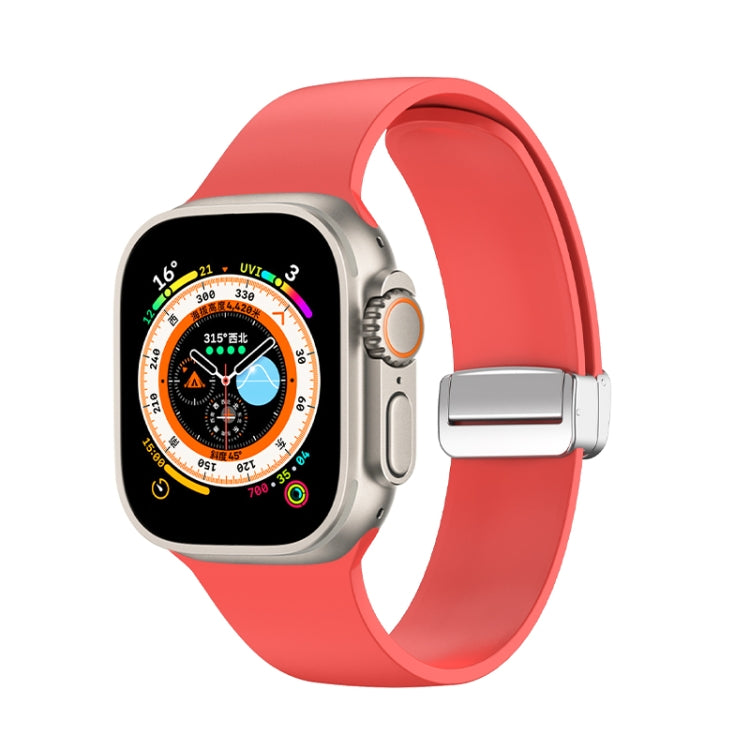 Bracelet de montre en silicone avec boucle déployante, pour Apple Watch Ultra 49 mm, pour Apple Watch Series 8&7 45 mm / SE 2&6&SE&5&4 44 mm / 3&2&1 42 mm