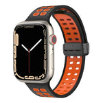Bracelet de montre en silicone à trous carrés avec fermoir pliant magnétique, pour Apple Watch Series 8&7 45mm, pour Apple Watch Series 8&7 41mm