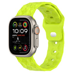 Bracelet de montre en silicone texturé motif Football, pour Apple Watch Ultra 2 49mm, pour Apple Watch 9 45mm, pour Apple Watch 9 41mm, pour Apple Watch Ultra 49mm