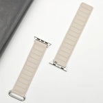 Bracelet de montre magnétique en silicone à boucle inversée, pour Apple Watch 38 mm