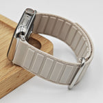 Bracelet de montre en silicone magnétique à boucle inversée, pour Apple Watch SE 2023 40mm, pour Apple Watch Ultra 2 49mm, pour Apple Watch Series 9 45mm