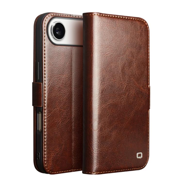 Étui de téléphone QIALINO Classic 103 Buckle en cuir véritable, pour iPhone 17e / 16e, pour iPhone 17 Pro Max, pour iPhone 17 Pro, pour iPhone 17, pour iPhone Air, pour iPhone 15 Pro Max, pour iPhone 15 Plus, pour iPhone 15
