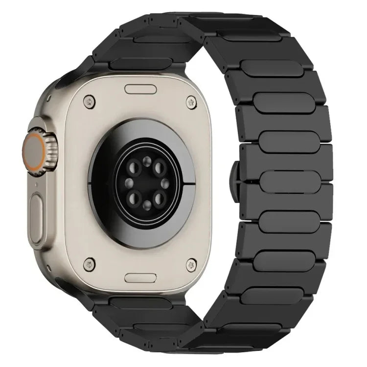 Bracelet de montre ovale en alliage de titane avec boucle papillon, compatible avec Apple Watch SE 2023 44 mm, Apple Watch Ultra 2 49 mm, Apple Watch Series 9 45 mm, Apple Watch Ultra 49 mm, Apple Watch Series 8 45 mm et Apple Watch SE 2022 44 mm…