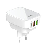 Chargeur port Type-C + double USB LDNIO Q334 32W avec câble de données USB-C / Type-C vers USB-C / Type-C 1m, prise EU, prise UK, prise US