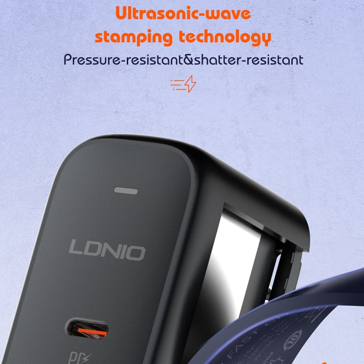 Chargeur port USB + double Type-C LDNIO Q366 65W avec câble de données USB-C / Type-C vers USB-C / Type-C 1m, prise EU, prise UK, prise US