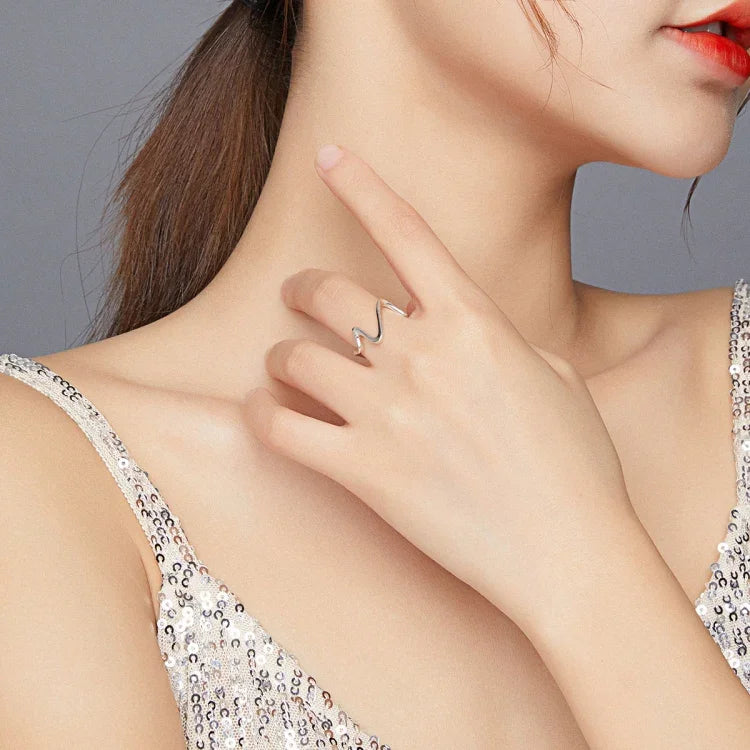 Bague Femme Courbe Ondulée Simple en Argent Sterling S925