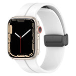 Bracelet de montre en silicone à boucle magnétique xDfind, couleur unie, compatible avec Apple Watch 46 mm / 49 mm / 45 mm / 44 mm et Apple Watch 42 mm / 41 mm / 40 mm / 38 mm.