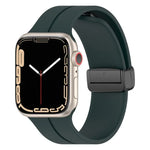 Bracelet de montre en silicone à boucle magnétique xDfind, couleur unie, compatible avec Apple Watch 46 mm / 49 mm / 45 mm / 44 mm et Apple Watch 42 mm / 41 mm / 40 mm / 38 mm.