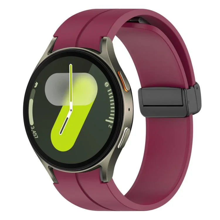 Bracelet de montre en silicone noir pliable xDfind avec boucle magnétique, compatible avec Samsung Galaxy Watch7 / FE / 6 / 5 / 4