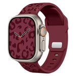 Bracelet de montre en silicone à boucle concave motif léopard, compatible avec Apple Watch 46 mm / 49 mm / 45 mm / 44 mm et Apple Watch 42 mm / 41 mm / 40 mm / 38 mm.