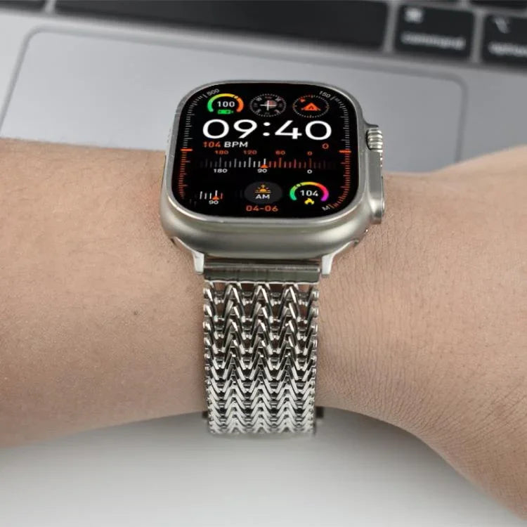 Bracelet de montre magnétique en maille d'acier inoxydable, compatible avec Apple Watch 46 mm / 49 mm / 45 mm / 44 mm et Apple Watch 42 mm / 41 mm / 40 mm / 38 mm.