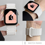 Bracelet de montre magnétique en silicone à trois billes xDfind, compatible avec Apple Watch 42/44/45/46/49 mm et Apple Watch 38/40/41/S10 42 mm.