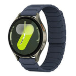 Bracelet de montre magnétique en silicone xDfind, compatible avec les Samsung Galaxy Watch Ultra / Ultra 2025, Galaxy Watch 8 / 8 Classic et Galaxy Watch 7 / 6 / 5 / FE.