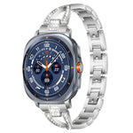 Bracelet de montre xDfind en métal serti de diamants en forme de X, à une rangée, compatible avec Samsung Galaxy Watch Ultra/Ultra 2025, Samsung Galaxy Watch8/8 Classic et Samsung Galaxy Watch 7/6/5/FE