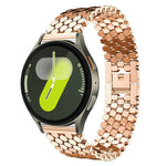 Bracelet de montre en métal à texture écailles de poisson xDfind, compatible avec Samsung Galaxy Watch Ultra/Ultra 2025, Samsung Galaxy Watch8/8 Classic, Samsung Galaxy Watch7/FE/6/5/4 et Samsung Galaxy Fit3.