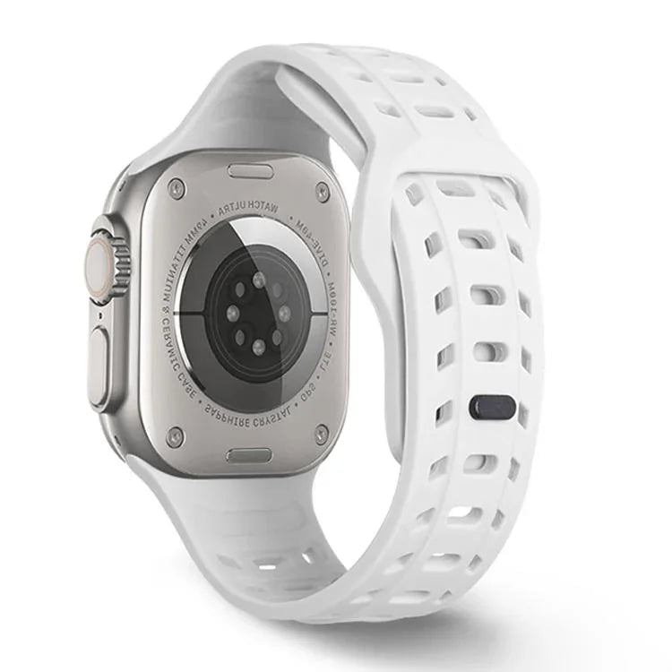 Bracelet de montre en silicone perforé à motif requin, pour Apple Watch 46 mm / 49 mm / 45 mm / 44 mm