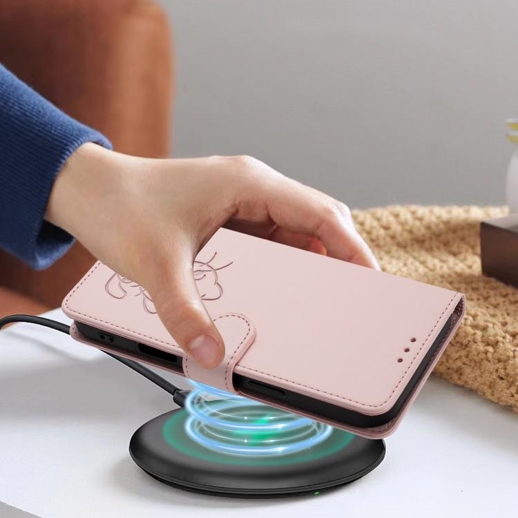 Étui de téléphone en cuir avec motif de cœur gaufré et dragonne pour chat, pour iPhone Air, pour iPhone 16 Pro Max, pour iPhone 16 Pro, pour iPhone 16 Plus