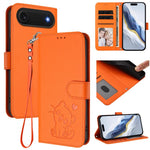 Étui de téléphone en cuir avec motif de cœur gaufré et dragonne pour chat, pour iPhone Air, pour iPhone 16 Pro Max, pour iPhone 16 Pro, pour iPhone 16 Plus