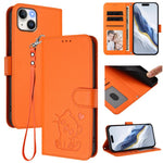 Coque de téléphone en cuir avec motif de cœur en relief et dragonne, pour iPhone 15, pour iPhone 14 Plus, pour iPhone 14 / 13, pour iPhone 14 Pro