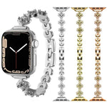 Bracelet de montre xDfind en métal à motif trèfle à quatre feuilles et diamants, compatible avec Apple Watch 42/44/45/46/49 mm et Apple Watch 38/40/41/S10 42 mm.