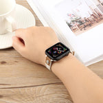 Bracelet de montre Rivet Camellia en cuir microfibre effet peau, pour Apple Watch 46 mm / 49 mm / 45 mm / 44 mm et pour Apple Watch 42 mm / 41 mm / 40 mm / 38 mm