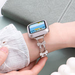 Bracelet de montre xDfind à nœud papillon et chaîne en métal serti de diamants, compatible avec Apple Watch 42/44/45/46/49 mm et Apple Watch 38/40/41/S11 42 mm.