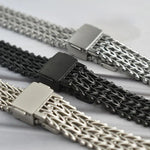 Bracelet de montre fin en maille d'acier avec fermoir magnétique, compatible avec Apple Watch 46 mm / 49 mm / 45 mm / 44 mm et Apple Watch 42 mm / 41 mm / 40 mm / 38 mm.