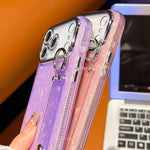 Coque de téléphone TPU avec support bracelet texture ondulée plaquée et film pour lentille, pour iPhone 13
