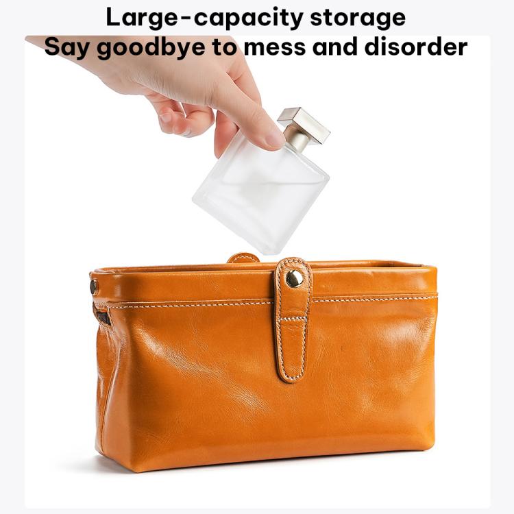 Trousse de toilette et de maquillage en cuir huilé